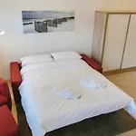 Baltic 아파트